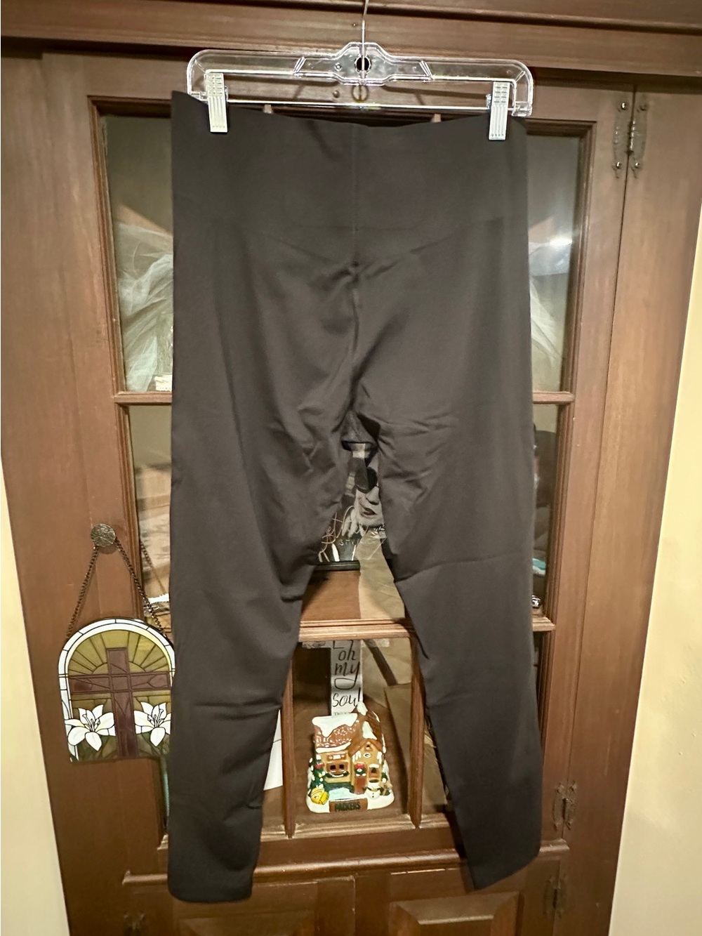 Victoria’s Secret Pink Active Compression Leggings - Picture 2 of 5
